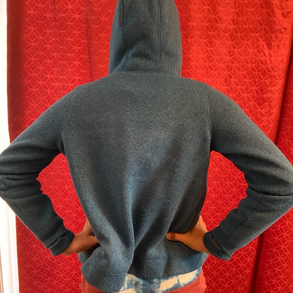 L.L.Bean sweater fleece jacket with hood. - Picture 3 of 6